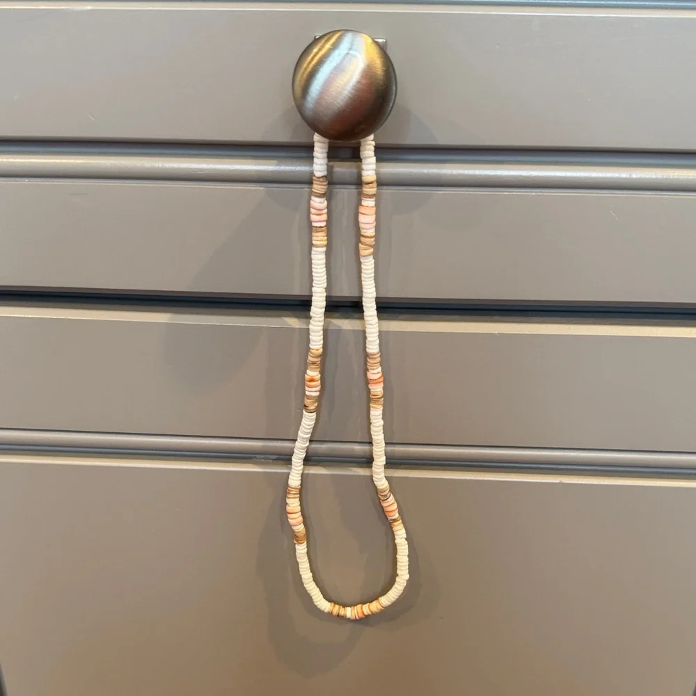 Shell Beaded Necklace Set - Picture 6 of 6
